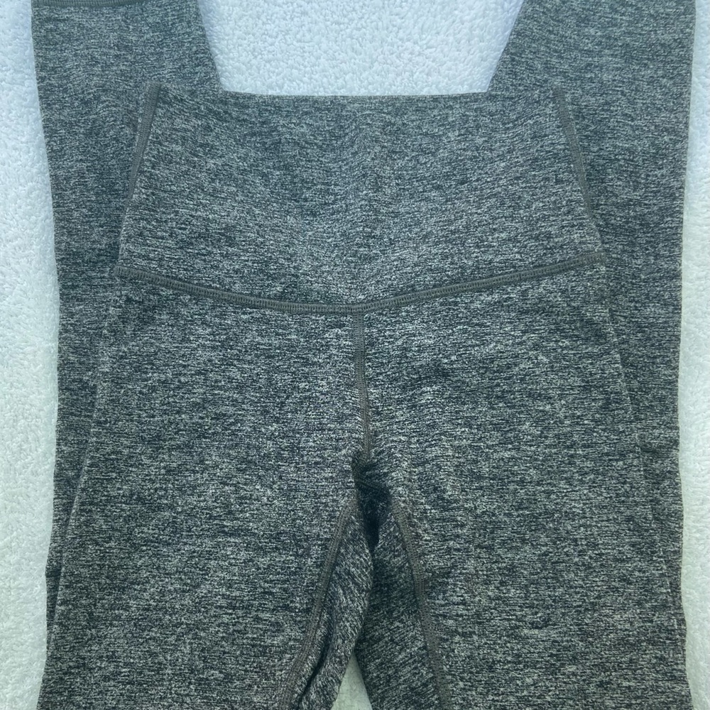Lulemon Grey High-Waisted Leggings XS
